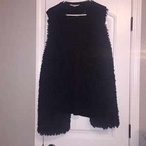 Fuzzy vest  size 2x